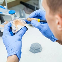 Automatizarea sarcinilor ajută la reducerea timpului de lucru